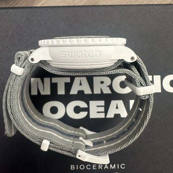 Swatch Scuba Fifty Fathoms SO35S100 / Antartic Ocean - Picture 14 of 14